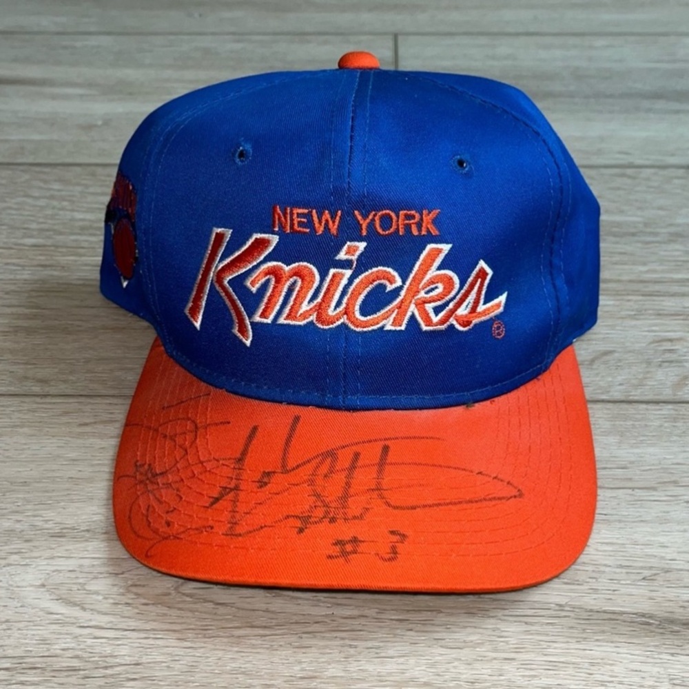 91-92 Sports Specialties NY Knicks Autographed Cap